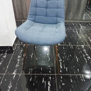 GINA DINING CHAISE BLEU PIEDS EN OR