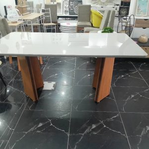CELINA TABLE SANS LES CHAISES