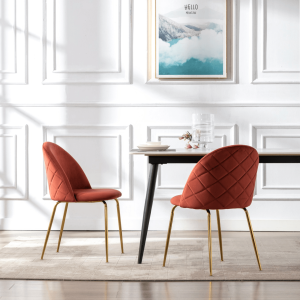 BELLE CHAISE DE SALLE A MANGER ASSISE DE COULEUR TERRACOTTA PIEDS DE COULEUR OR