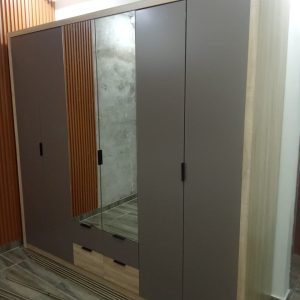 ONTO ARMOIR 6 BATTANTS 240X60X220CM ( DISPONIBLE DANS 20 JOURS)